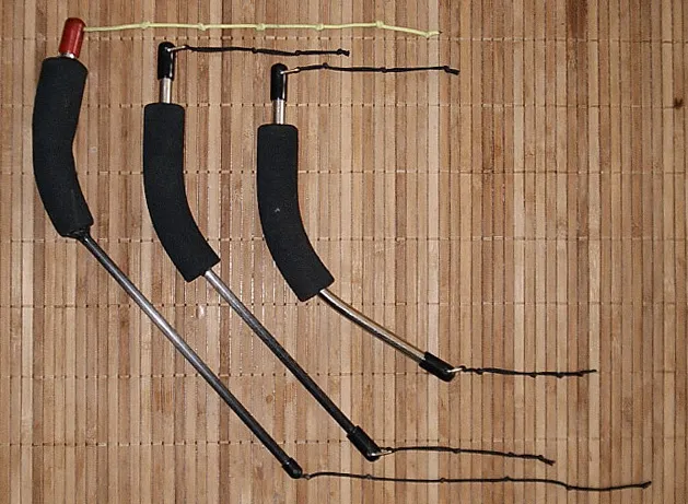 Poignée modifiée 23 cm, poignée modifiée 18 cm et poignée originale