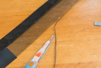 Trimming excess mesh