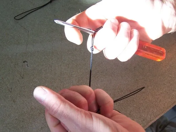 Bridles - Making of small bridle loops for endcaps.