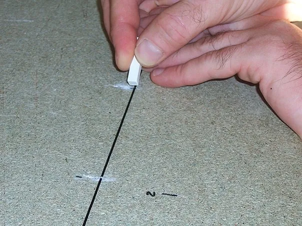 Bridles - Making bridle. Marking with white pastel. Thanks Anne for this tip.