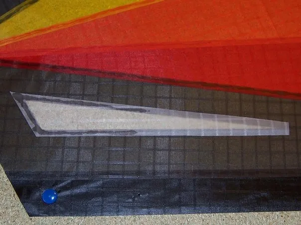 The white Icarex panel is glued on one side.