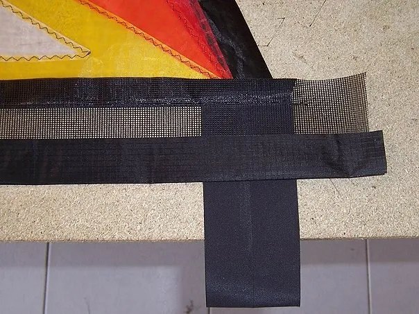 Leading edge - Step 3. Folding of dacron reinforcements.