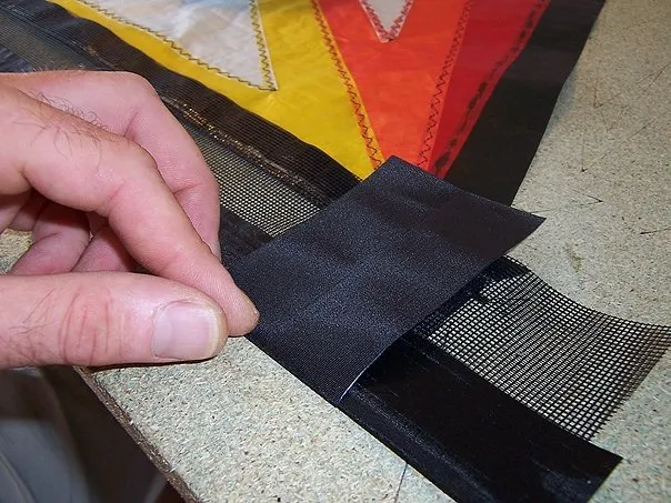 Leading edge - Step 3. Adjusting the dacron reinforcements.