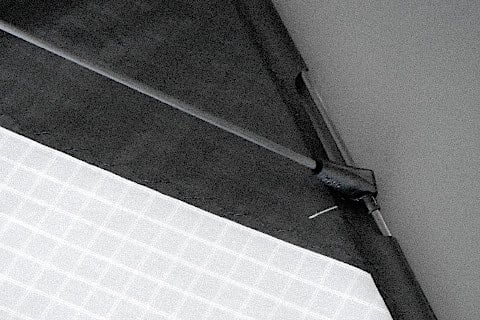 The carbon spreader is placed into the apa connector